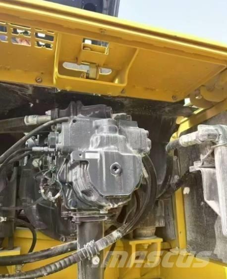 Komatsu 360-8MO Koparki gąsienicowe