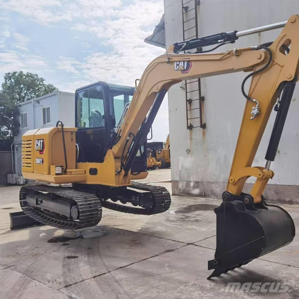 CAT 306E2 Minikoparki