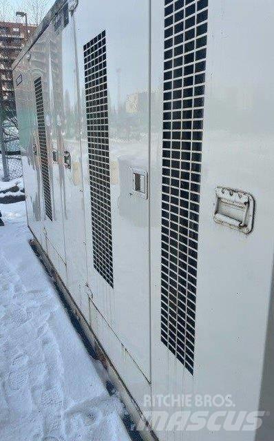 CAT XQ350, 600 Volt Agregaty prądotwórcze Diesla