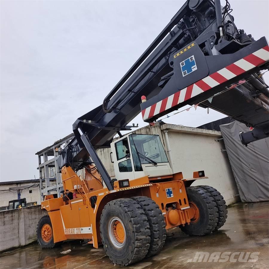 Ferrari 278 Wózki typu Reachstacker