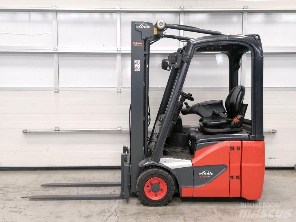 Linde E12-02 Wózki elektryczne