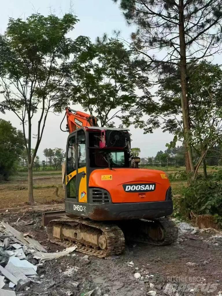 Doosan DH 60-7 Minikoparki