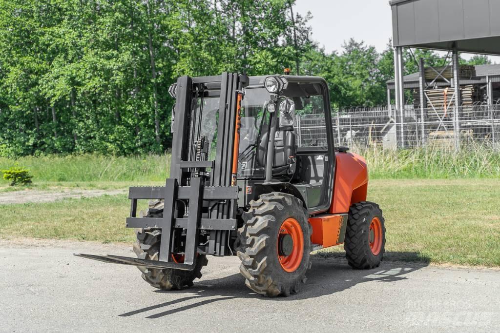 Ausa C 251 H x4 Wózki Diesla