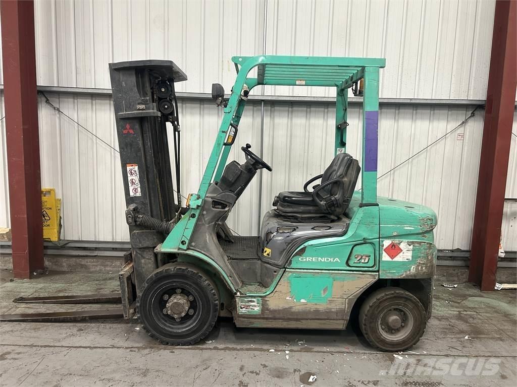 Mitsubishi FD25NT Wózki Diesla