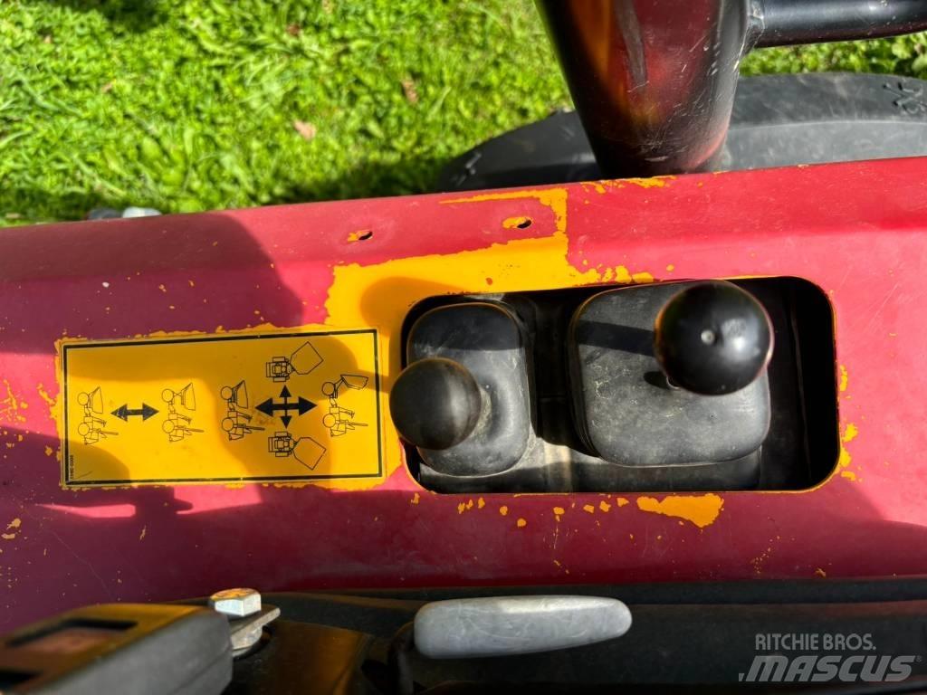 JCB 2 THS Wozidła kolebkowe