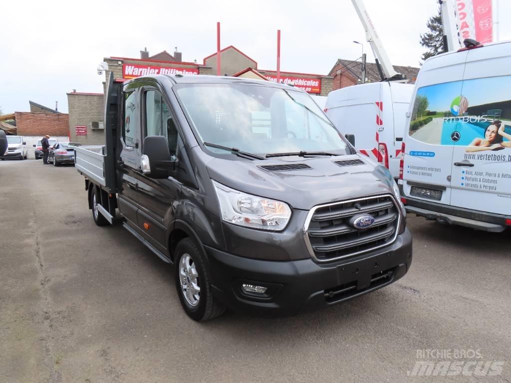 Ford Transit Busy / Vany