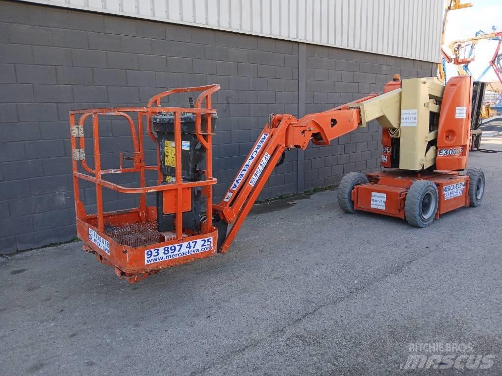 JLG E300AJP Podnośniki przegubowe
