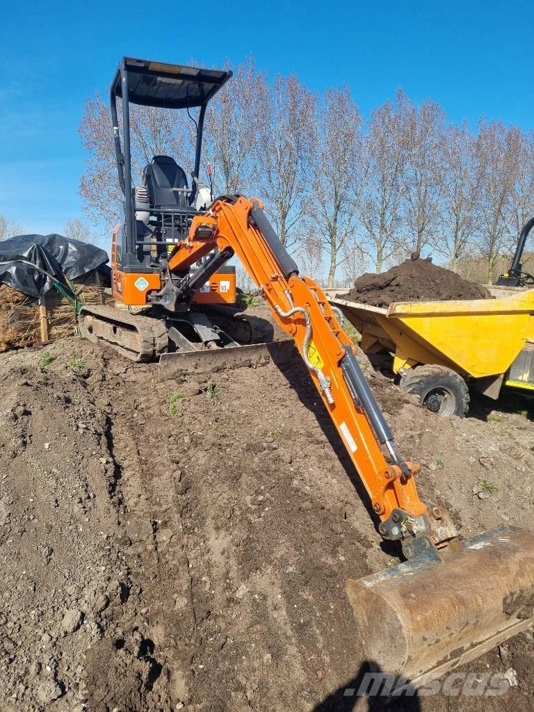 Hitachi ZX 19 U Minikoparki