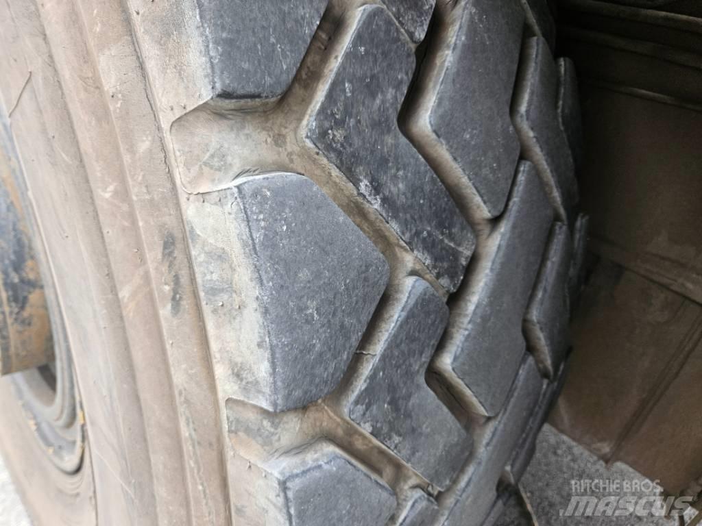 Kobelco RK 450-2 Żurawie terenowe