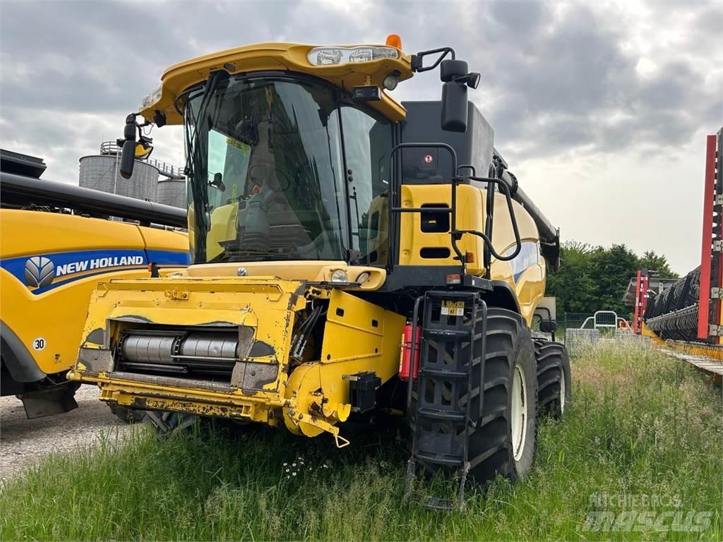 New Holland CR 980 Kombajny zbożowe