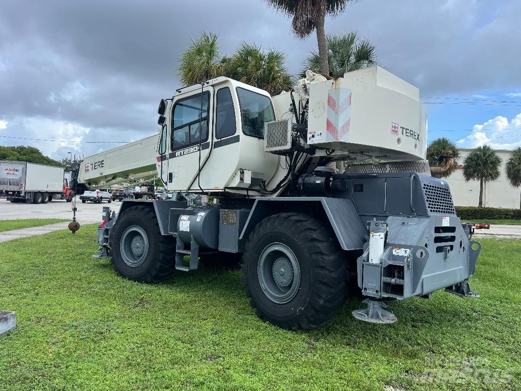 Terex RT 230-1 Żurawie terenowe