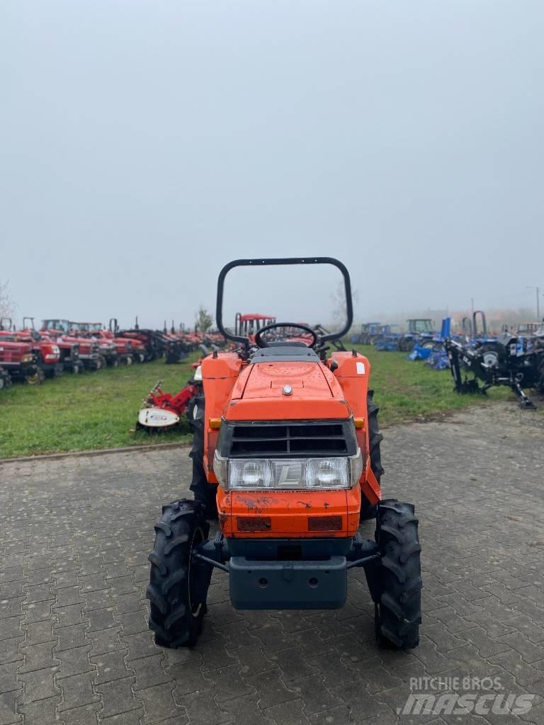 Kubota GL 220 Mikrociągniki