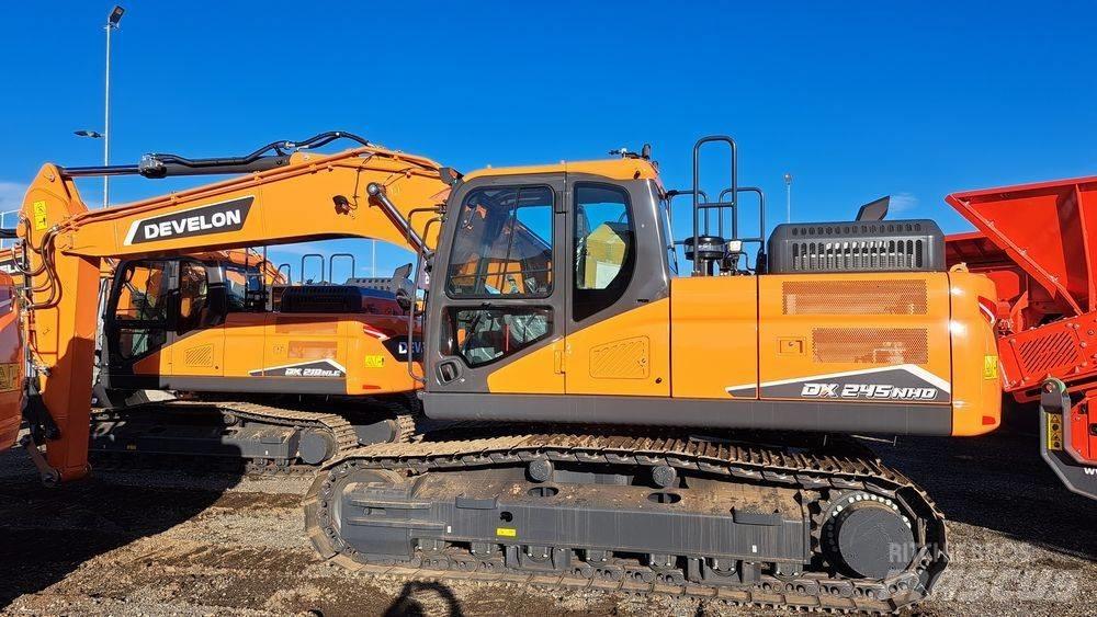Develon DX 245 NHD-7 Koparki gąsienicowe