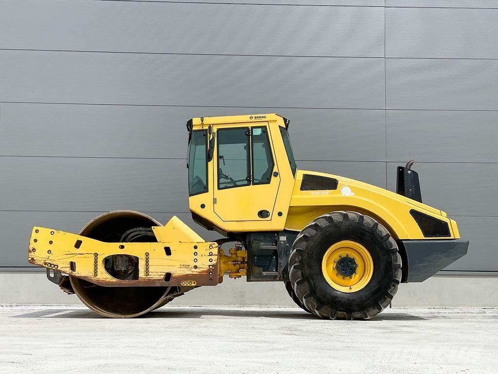 Bomag BW 216 DH-4i Walce jednobębnowe