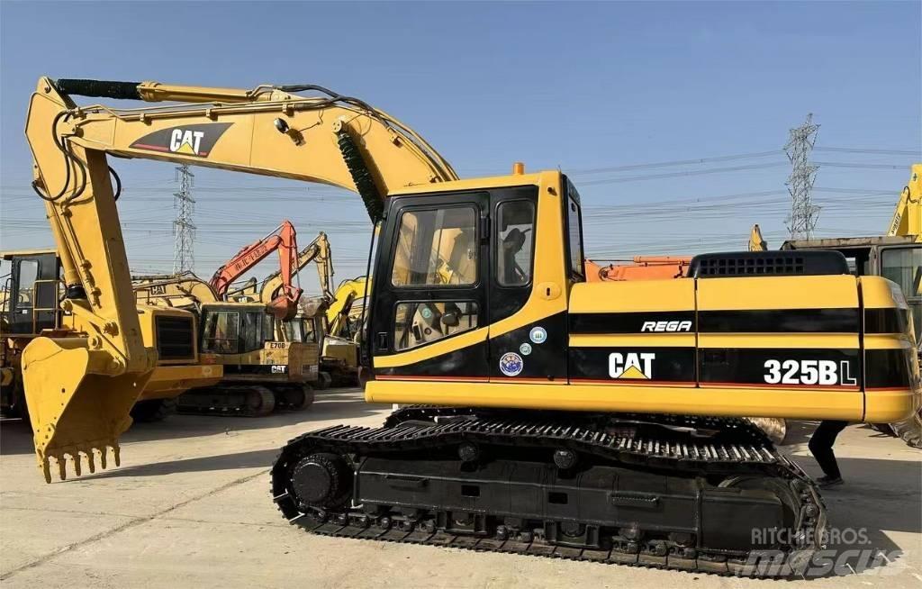 CAT 325 B L Koparki gąsienicowe