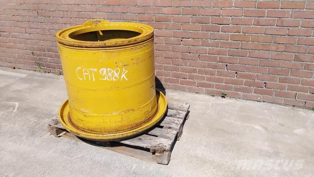 CAT 988 rim Opony, koła i felgi