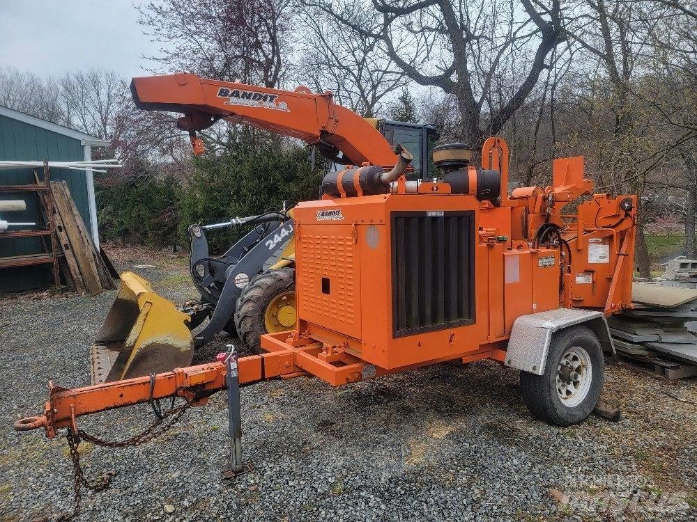  BRUSH BANDIT 990XP Pilarki łańcuchowe i wykaszarki