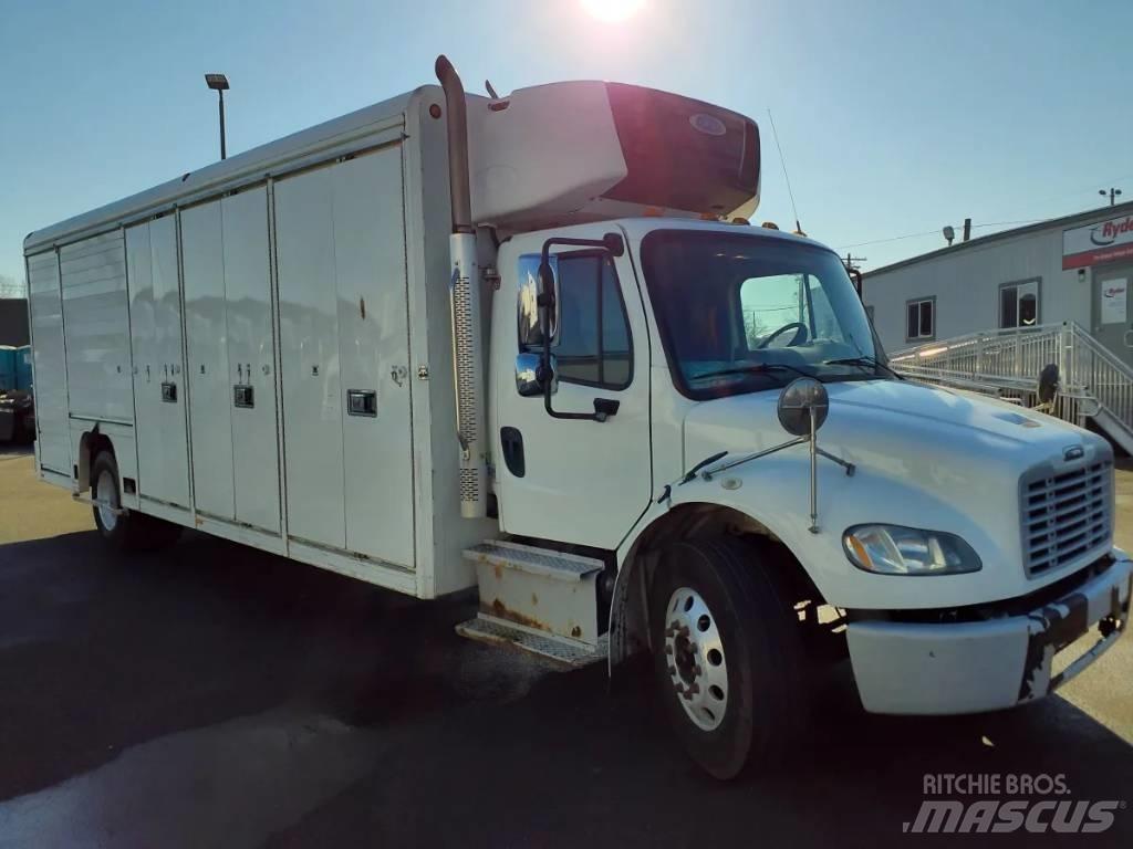 Freightliner M2 Samochody do transportu napojów