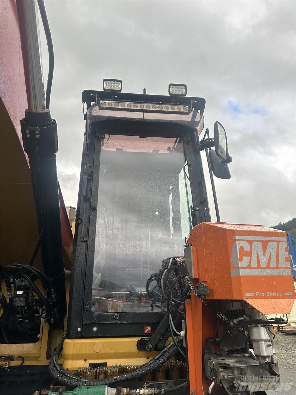 CAT 335 F L Wiertnice do nawierzchni