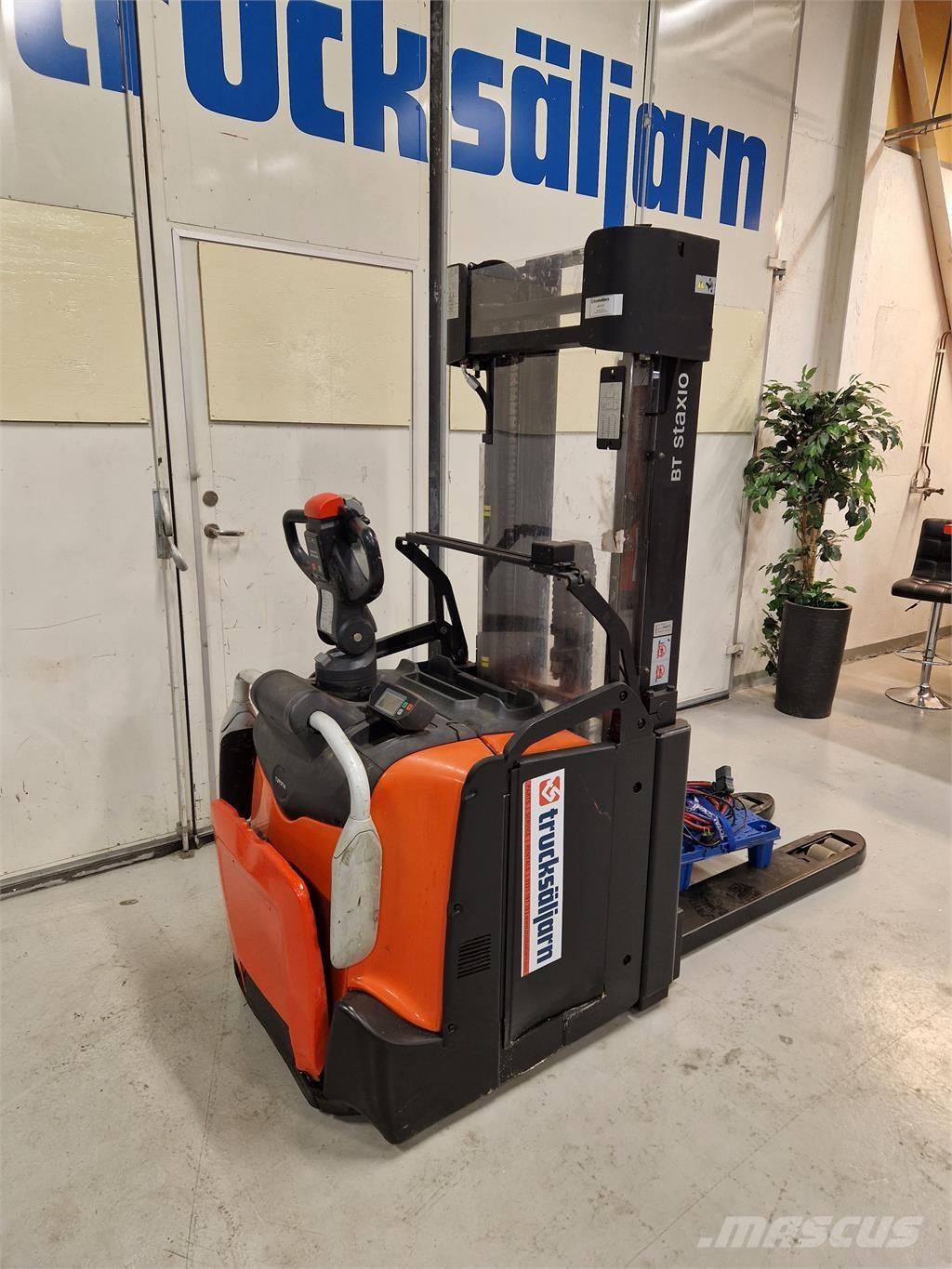 Toyota SPE160L Samojezdne maszyny do załadunku