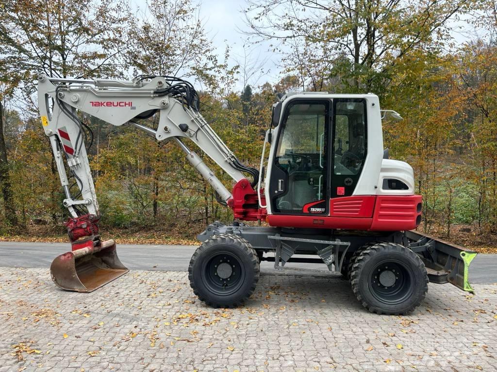 Takeuchi TB 295 W Koparki kołowe