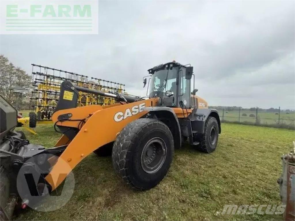 Case IH 921g Minikoparki