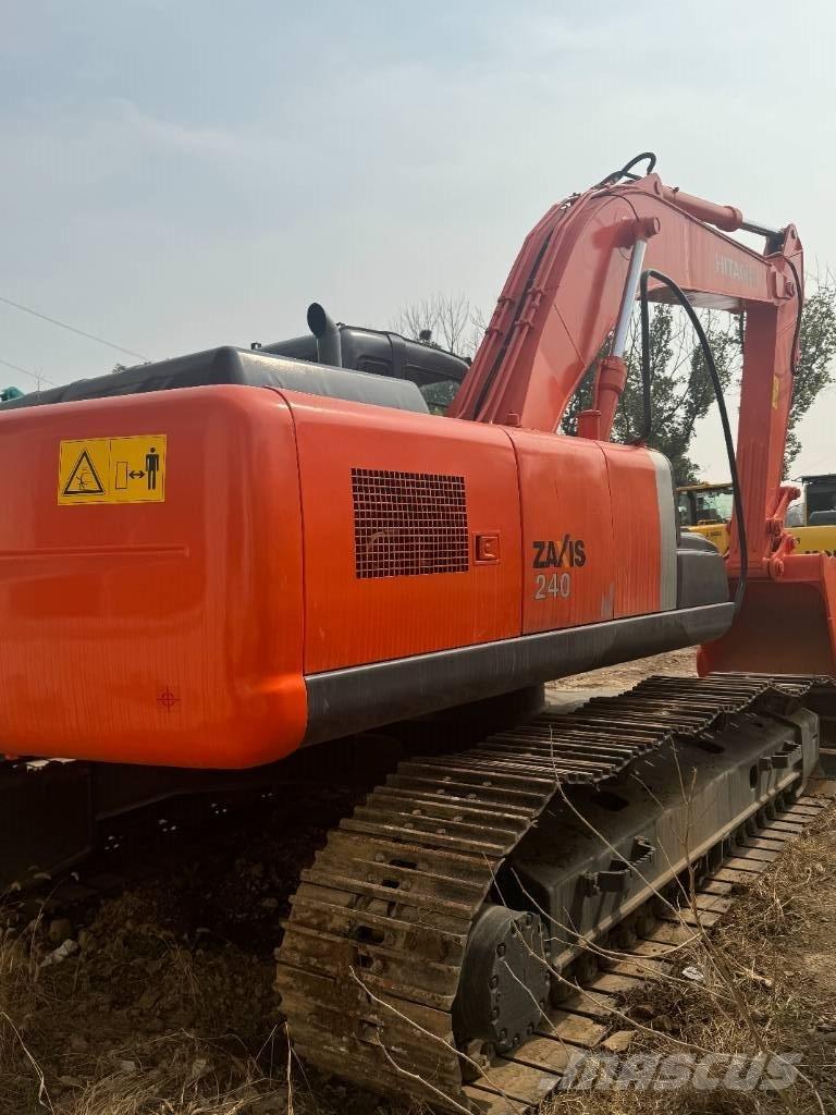 Hitachi ZX 240 Koparki gąsienicowe