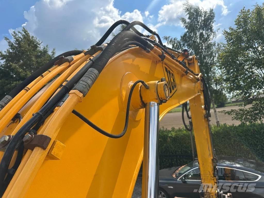 JCB JS190 LC Koparki gąsienicowe