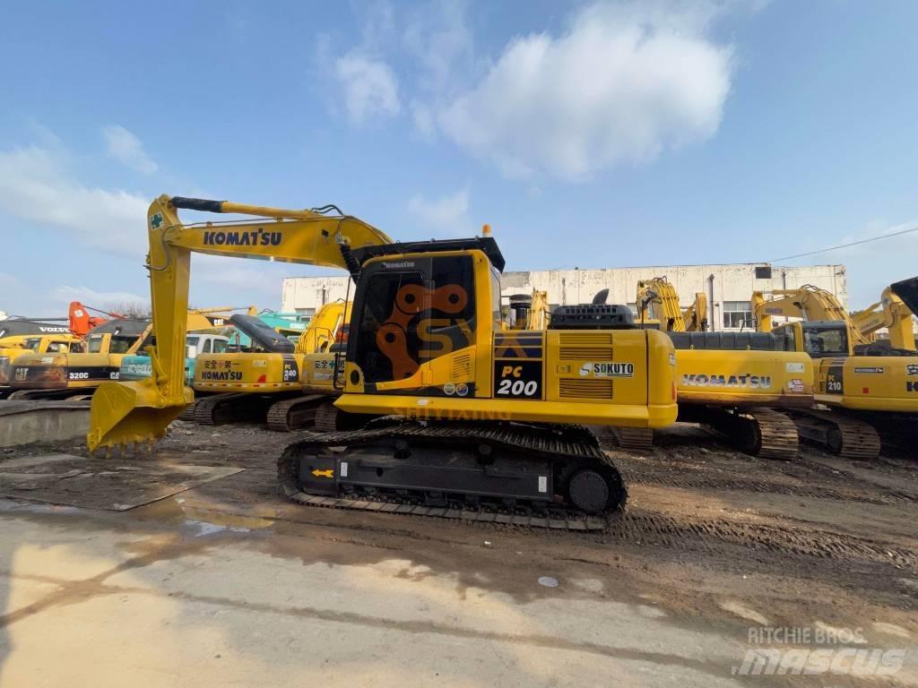 Komatsu PC 200 Koparki gąsienicowe