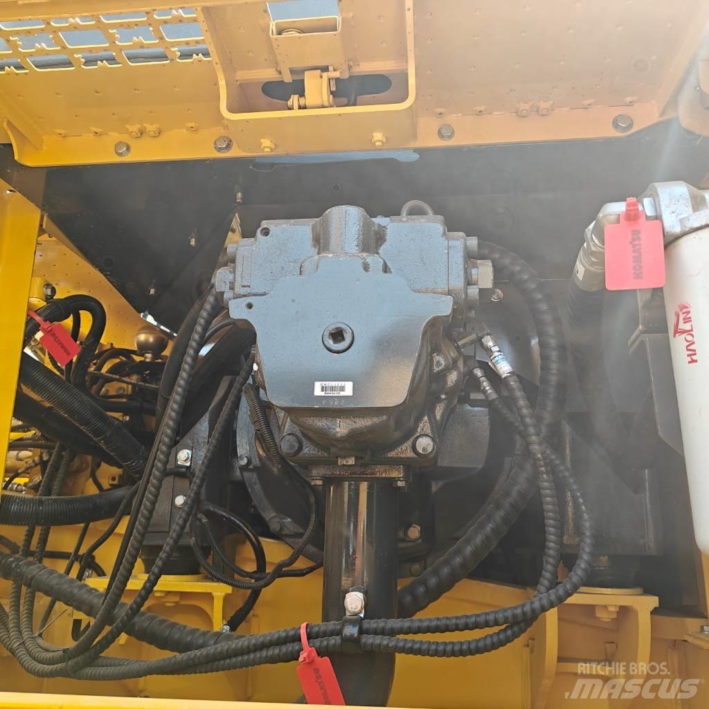 Komatsu 350-8 Koparki gąsienicowe