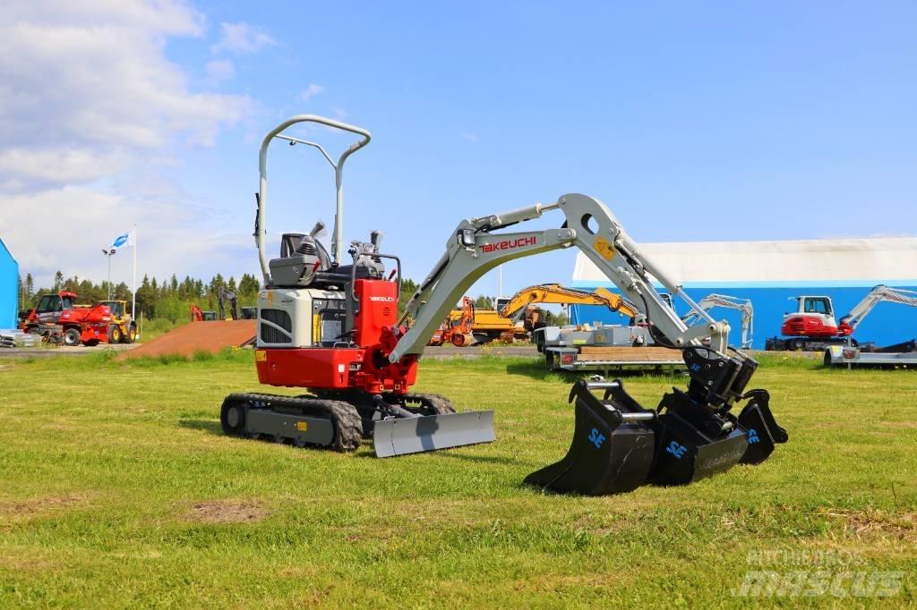 Takeuchi TB210R Minikoparki