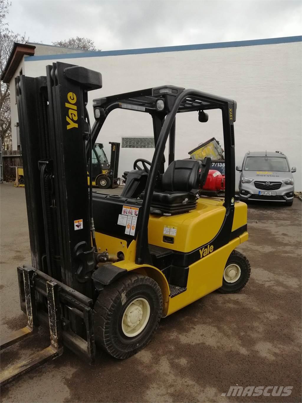 Yale GLP25VX-V Wózki LPG