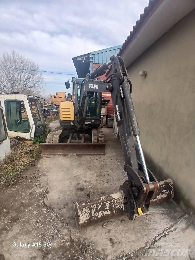 Volvo ECR 48 C Minikoparki