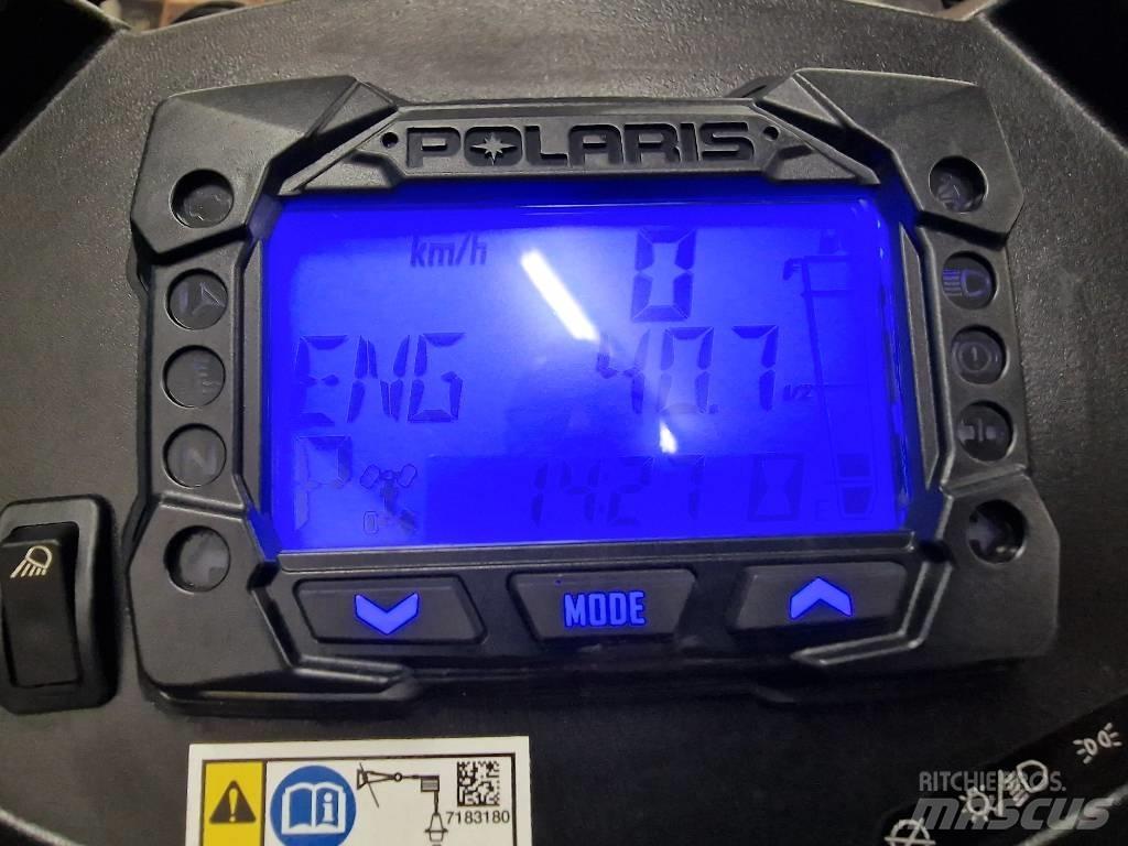 Polaris XP 1000 AWD Pojazdy terenowe