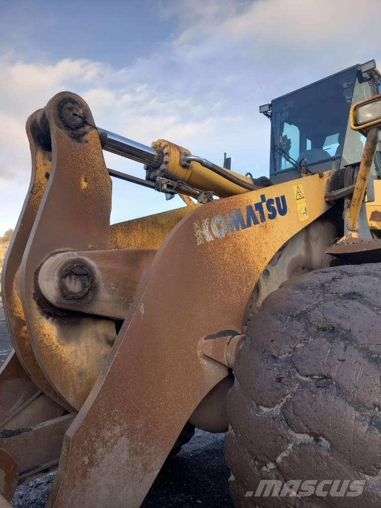 Komatsu WA 600-6 Ładowarki kołowe