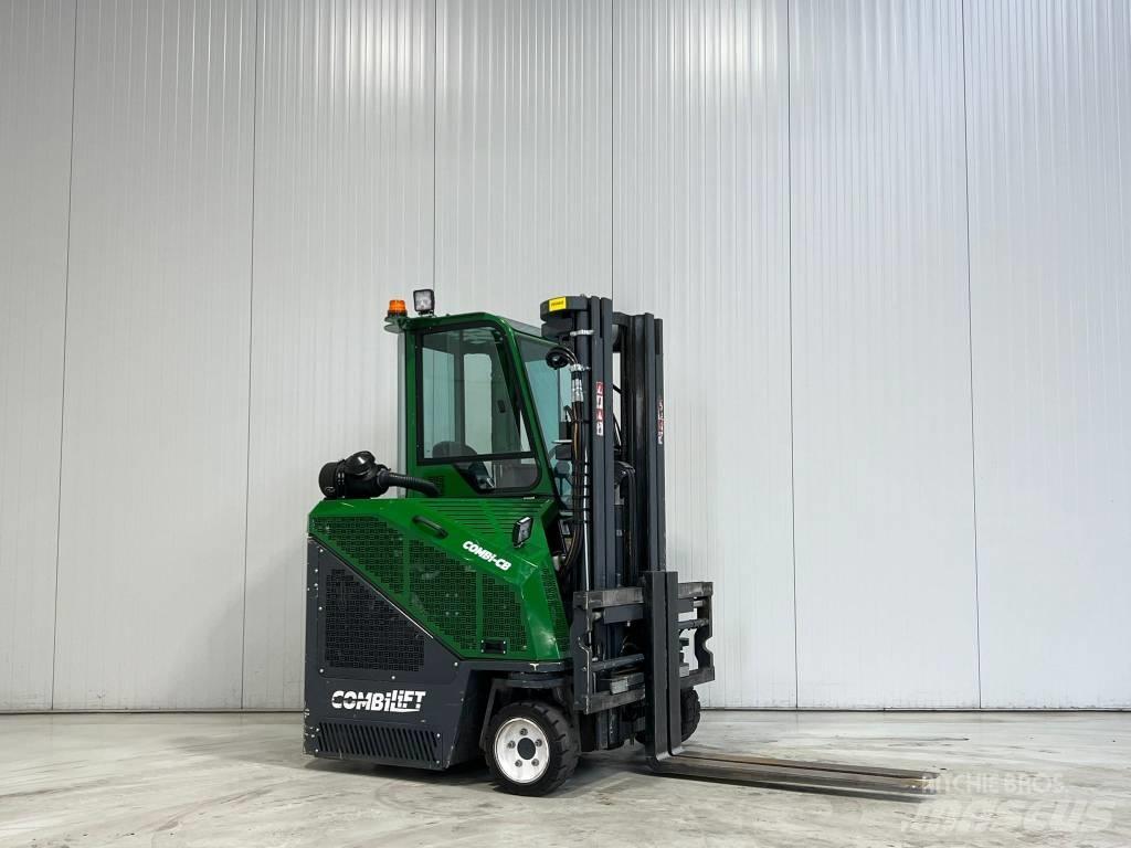 Combilift CB2500 lpg Wózki widłowe czterokierunkowe