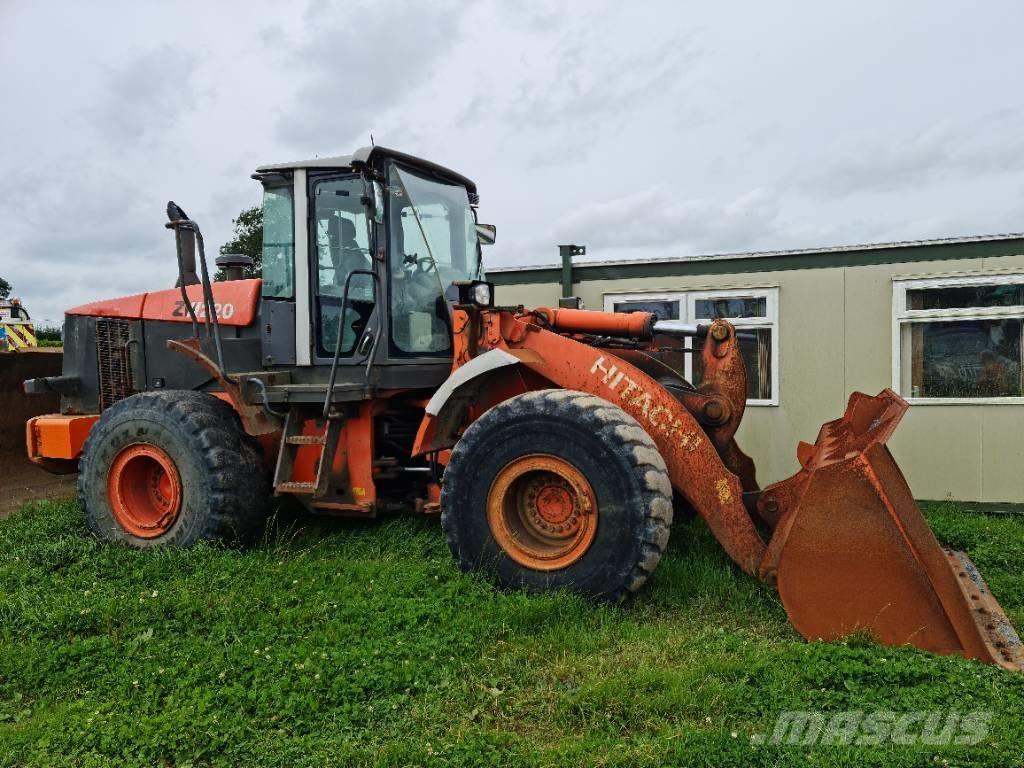 Hitachi ZW 220 Ładowarki kołowe