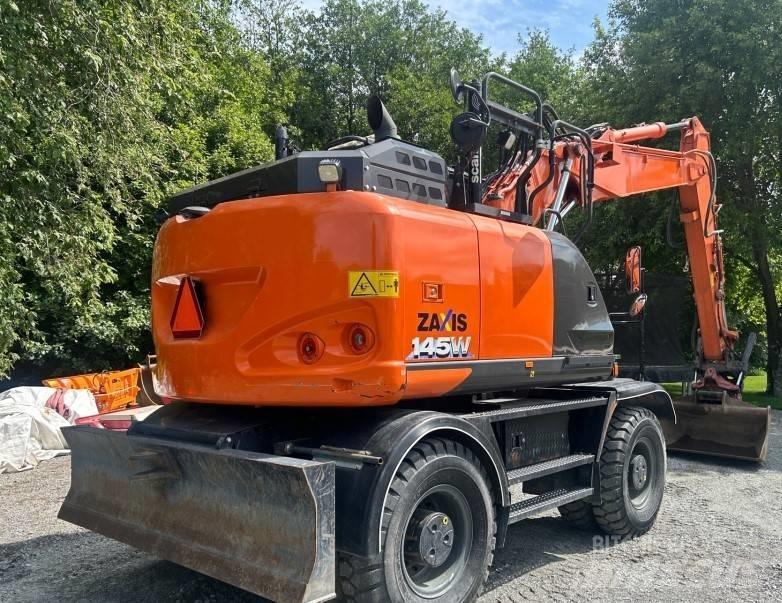 Hitachi ZX 145 W-6 Koparki kołowe