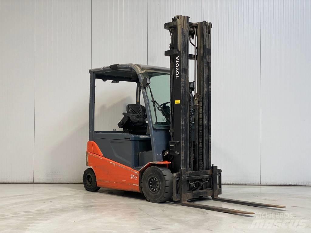 Toyota 8FBMT25 Wózki elektryczne
