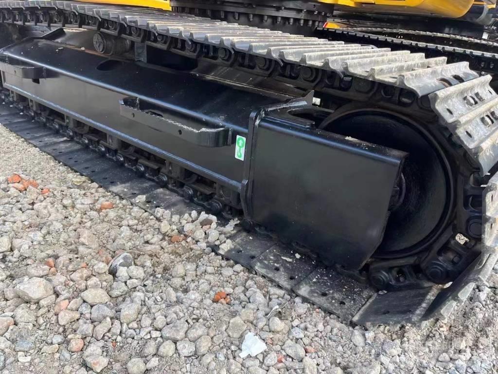CAT 313 Koparki gąsienicowe