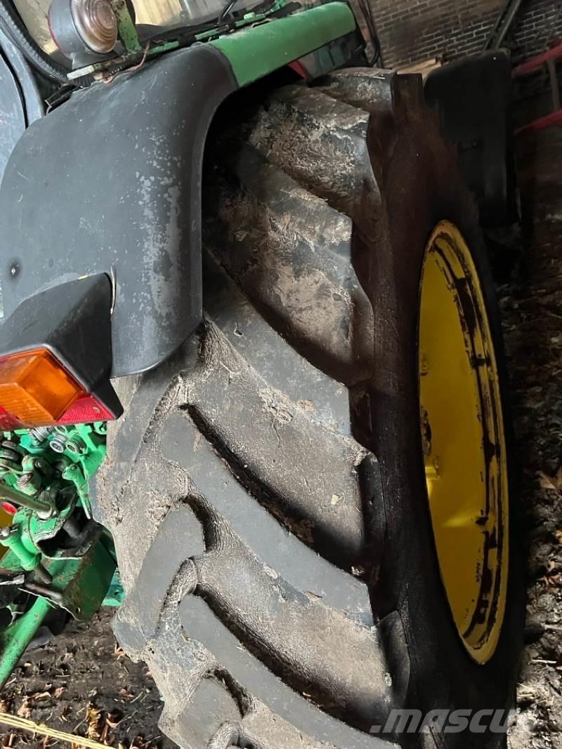 John Deere 2040A Ciągniki rolnicze
