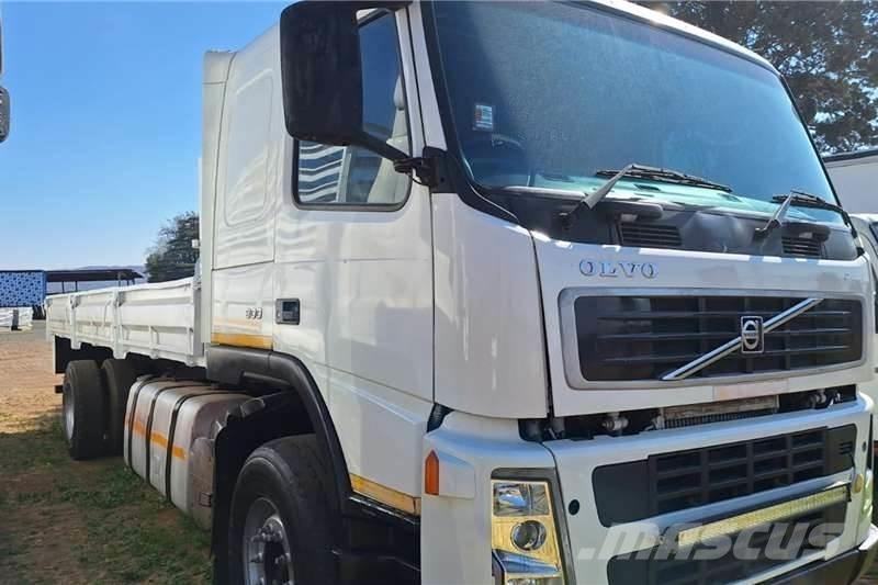 Volvo 400 Inne