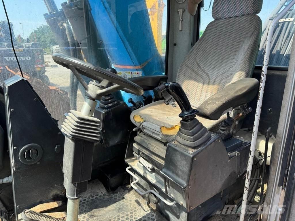 Fuchs MHL 320 Koparki przeładunkowe