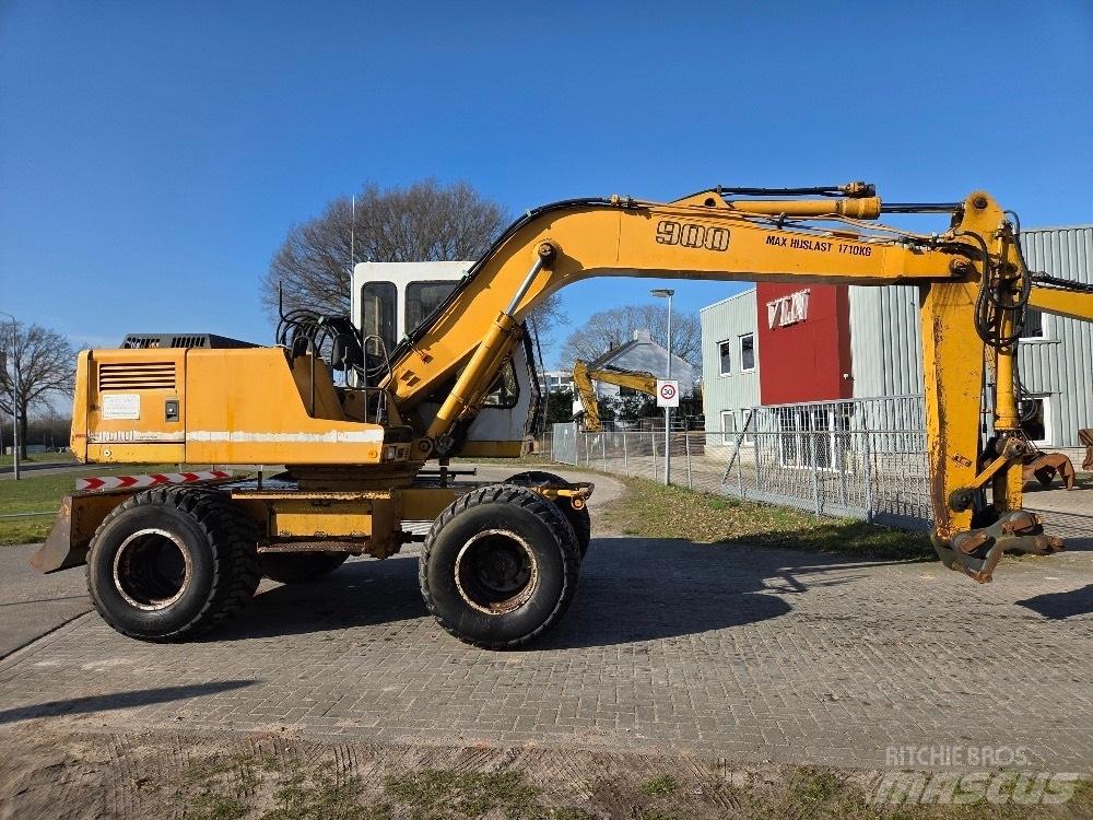 Liebherr A900 Koparki kołowe