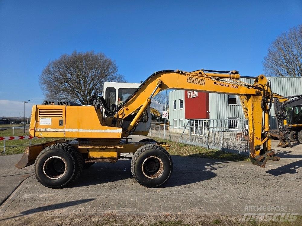 Liebherr A900 Koparki kołowe