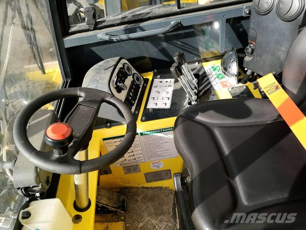 Moffett M8 35.3 Wózki widłowe terenowe