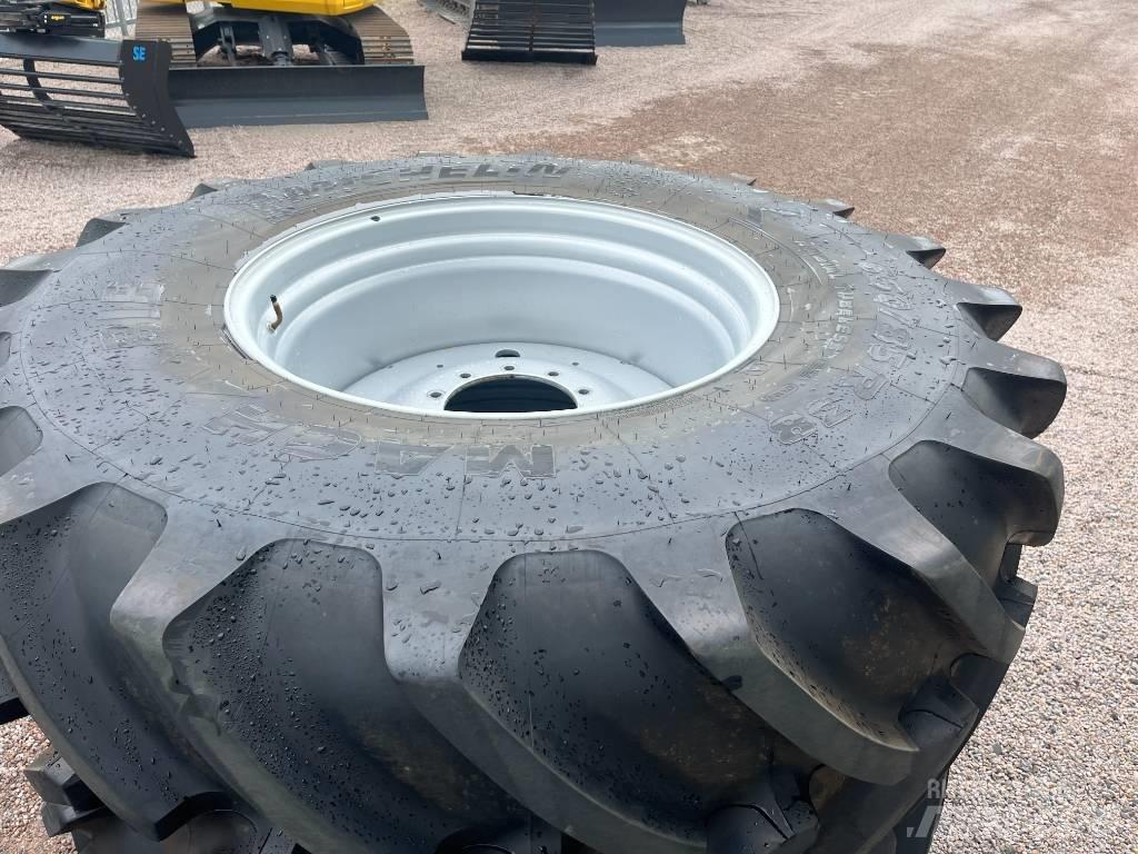 Michelin 650/85-38 Opony, koła i felgi