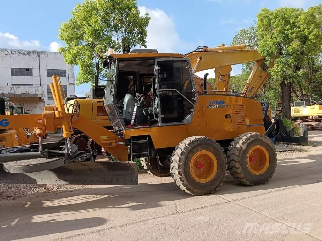 XCMG GR 2153 Równiarki
