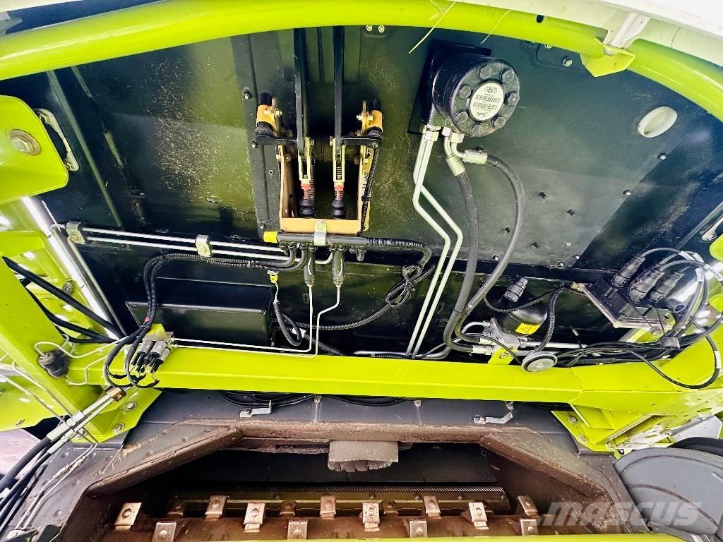 CLAAS Lexion 670 Kombajny zbożowe