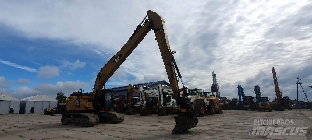 CAT 330 FLN Koparki z długim ramieniem